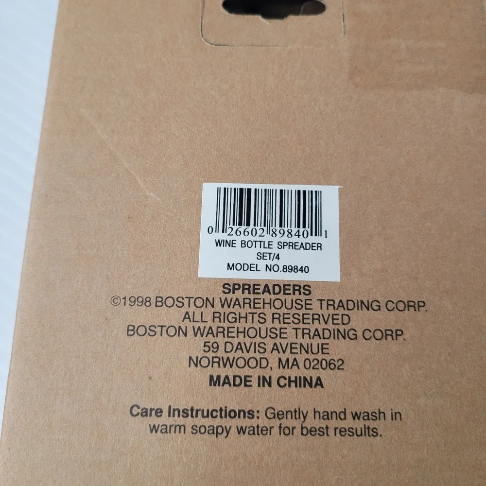 Boston Warehouse Buffet Charcuterie Items Wine Charms Cheese Spreaders‎ Napkins